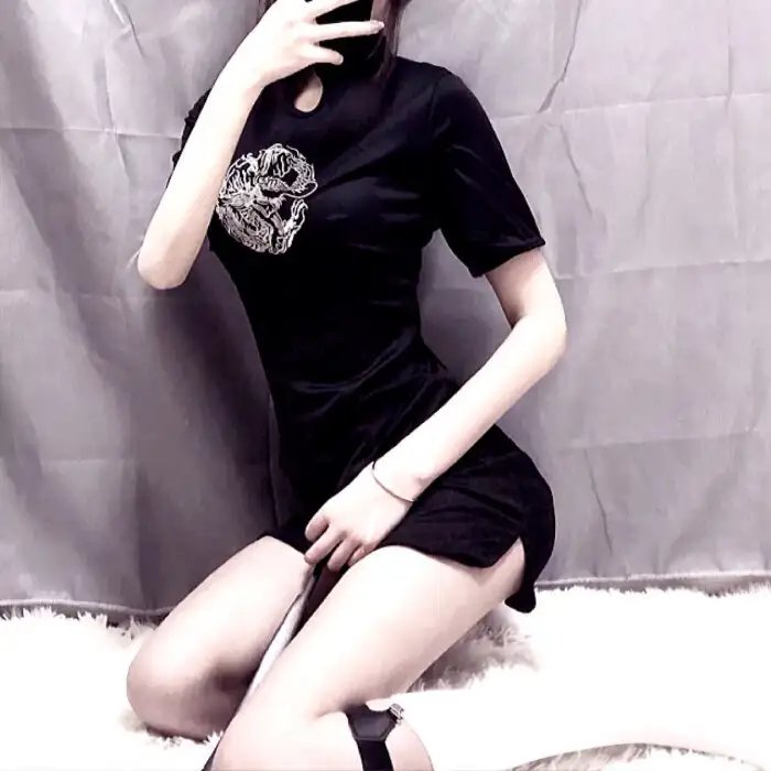 破晓徂徕山